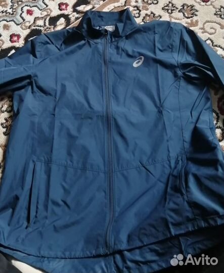 Ветровка Asics Core Jacket