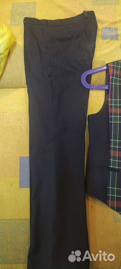 Школьный костюм