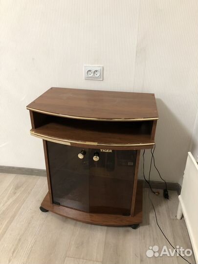 Тумба под телевизор бу