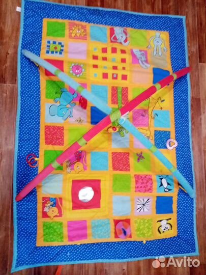 Развивающий коврик