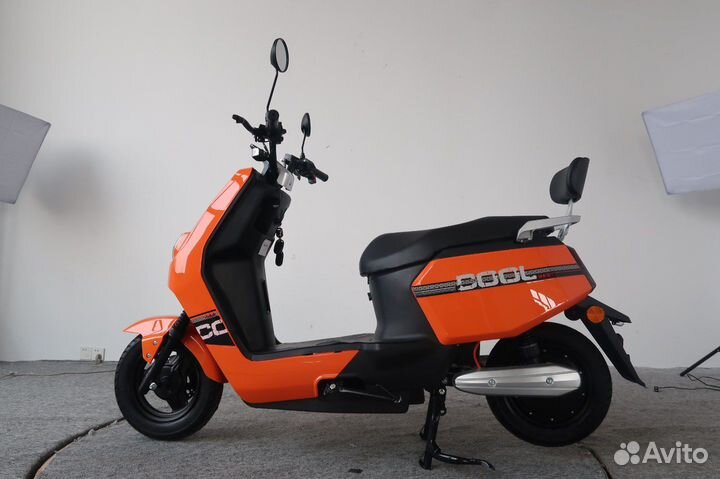 Электроскутер / Электромотоцикл 72V20A 2000W