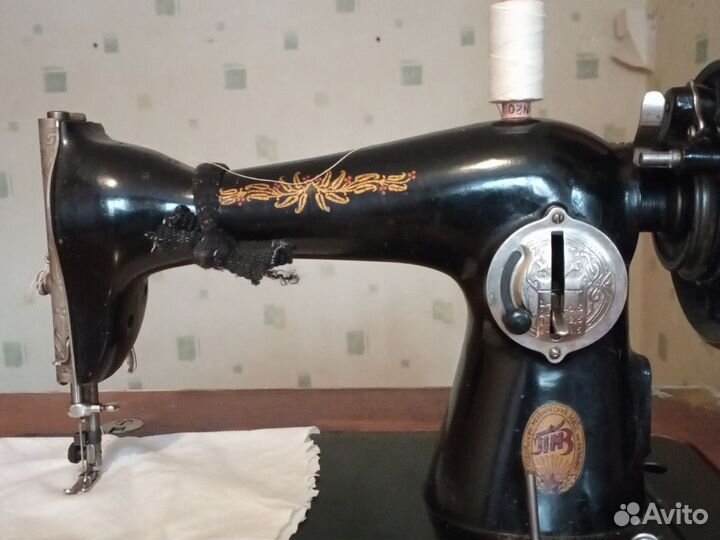 Швейная машина подольск ножная