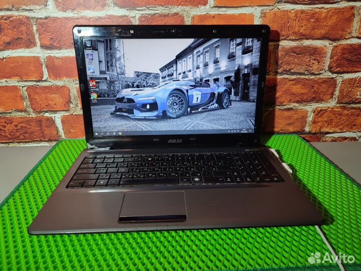 Asus A52J - Core i3 \ 3 Озу \ 512 Видео \ 250 HDD