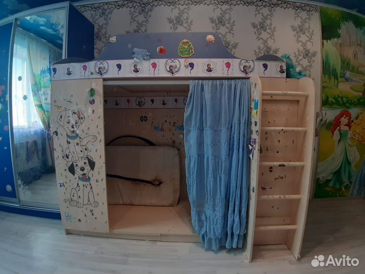 Кровать-чердак двухярусная