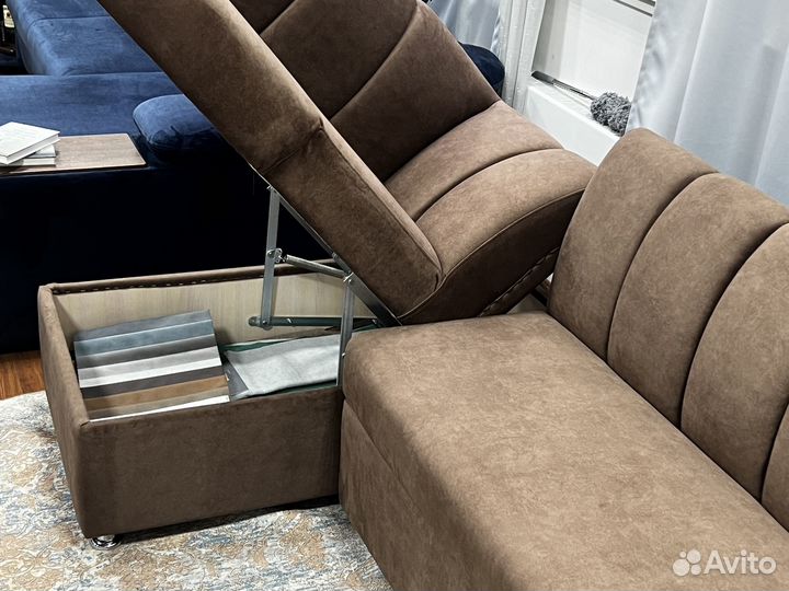 Угловой диван на кухню