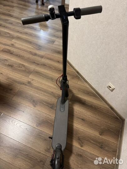Элеткросамокат xiaomi M365