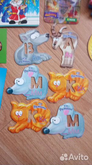 Магнитики разные на холодильник