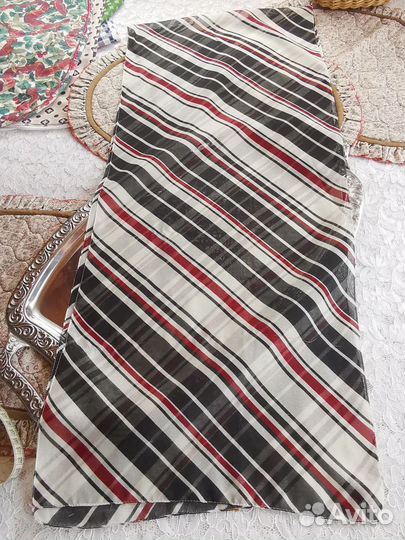 Винтажный красивый шарф