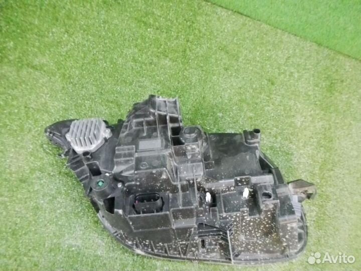 Фара левая Volvo XC90