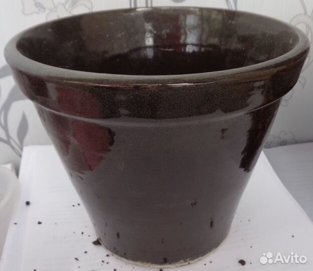Горшки и вазон под комнатные растения