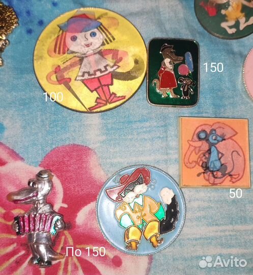 Значки детские переливные и нет, городов и др СССР