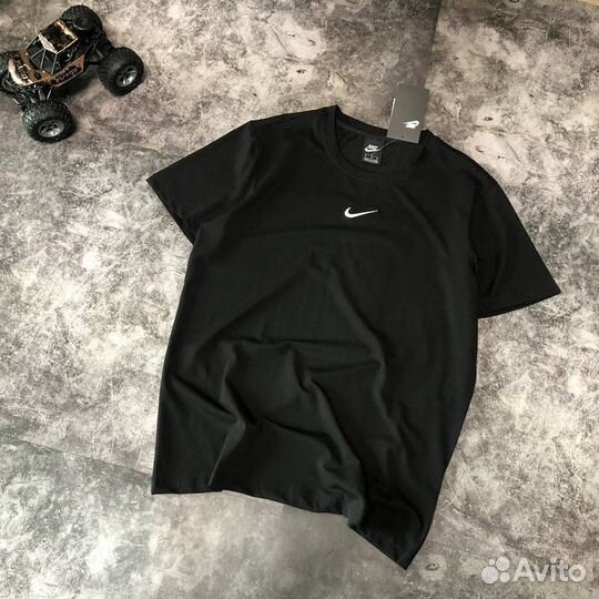 Футболка Nike