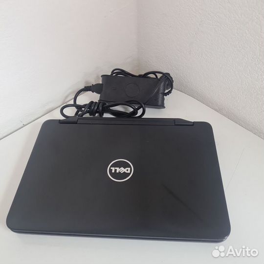 Ноутбук dell 14 HD Intel Core i3 HD graphics