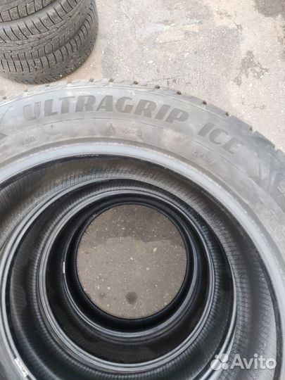 Goodyear UltraGrip Ice 235/55 R19 105C