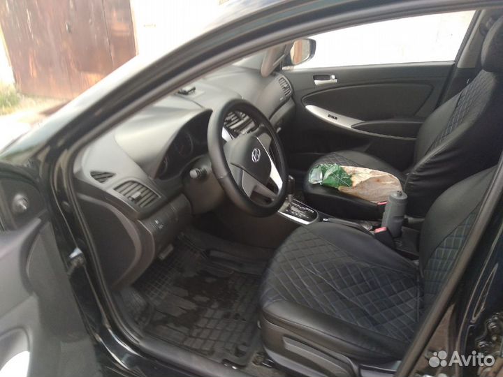 Hyundai Solaris 1.6 AT, 2013, 182 000 км