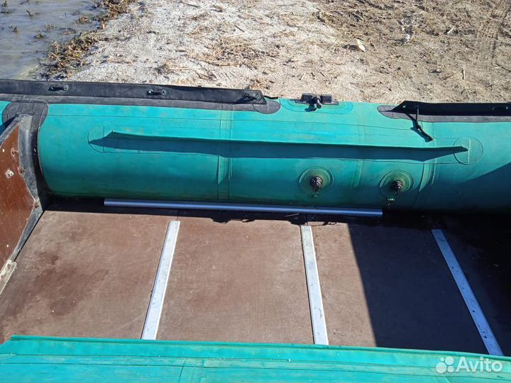 Моторная лодка