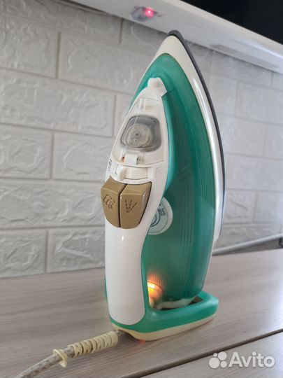 Утюг Tefal паровой