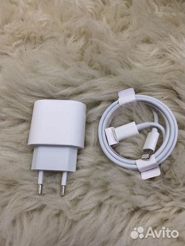 Зарядка на iPhone 20w оригинал