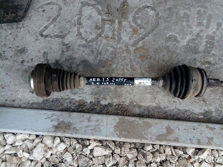 Привод левый транспортер Т5