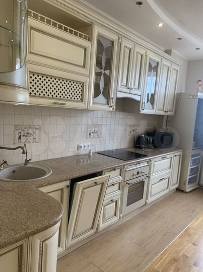 3-к. квартира, 75 м², 11/15 эт.