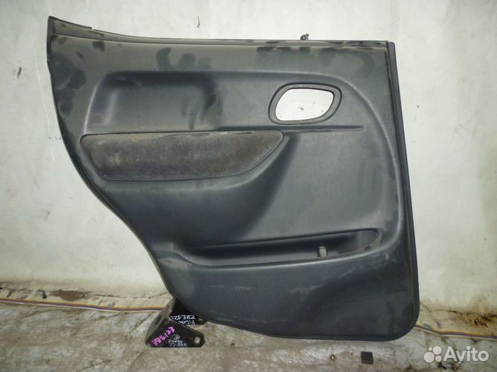 Обшивка двери Suzuki Swift, HT51S, 2000-2004, задн