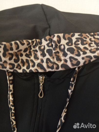 Спортивный костюм женский