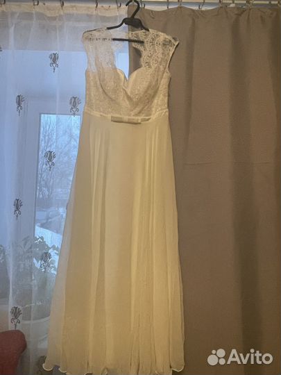 Платье вечернее