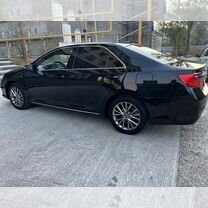 Toyota Camry 2.5 AT, 2013, 286 000 км, с пробегом, цена 1 700 000 руб.