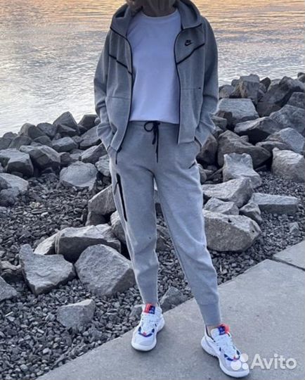 Костюм nike tech fleece