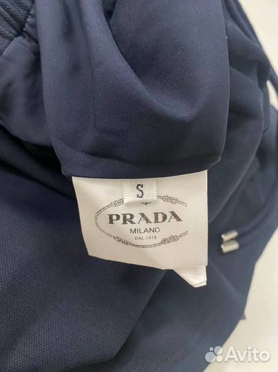 Костюм Prada новый