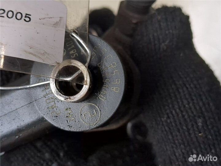 Форсунка топливная Volvo V70, 2005