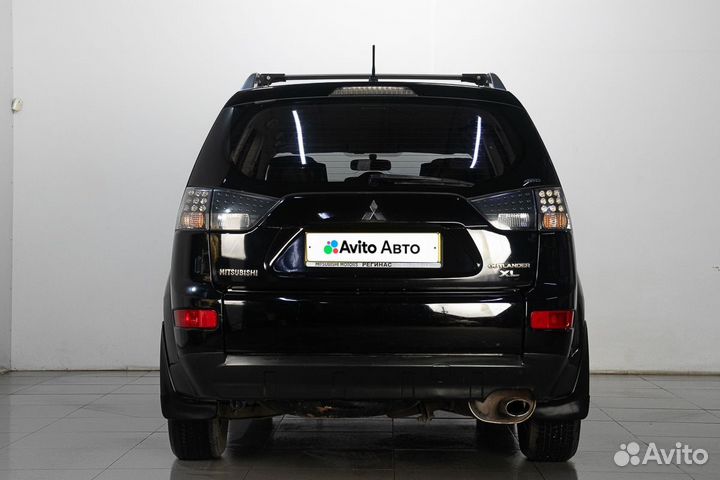 Mitsubishi Outlander 2.4 МТ, 2008, 170 000 км