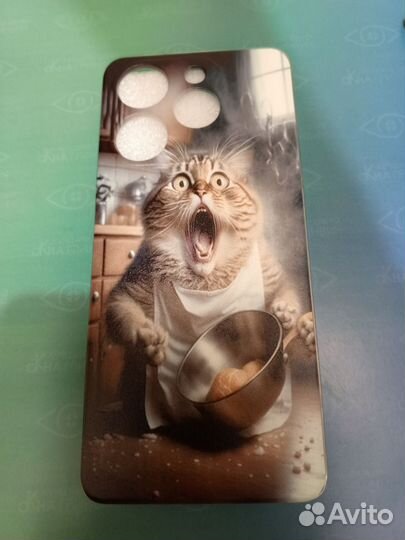 Чехол на телефон