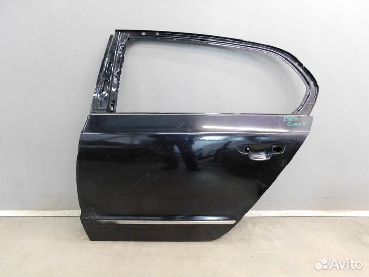 Дверь задняя левая Skoda Superb