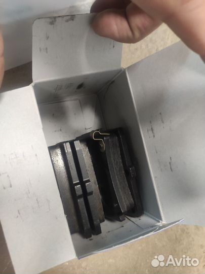 Комплект колодок akebono pajero sport 2