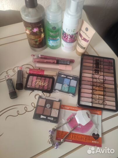 Набор косметики пакетом