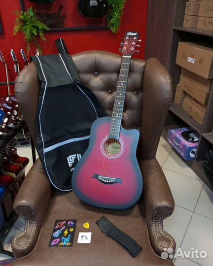 Акустическая гитара belucci