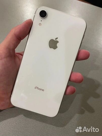Телефон iPhone хр 128 гб