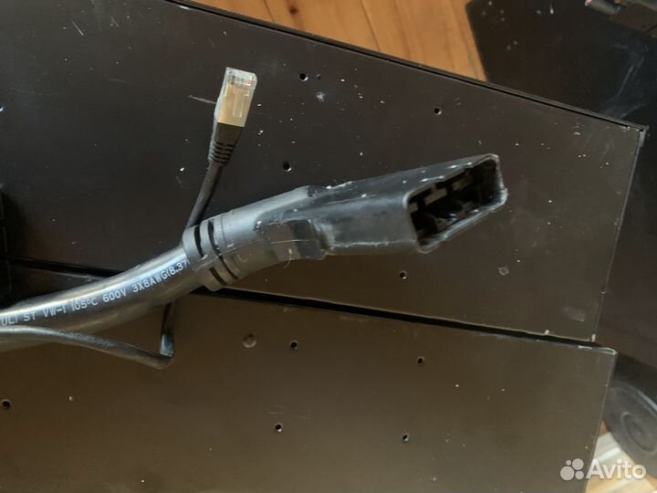 Источник бесперебойного питания