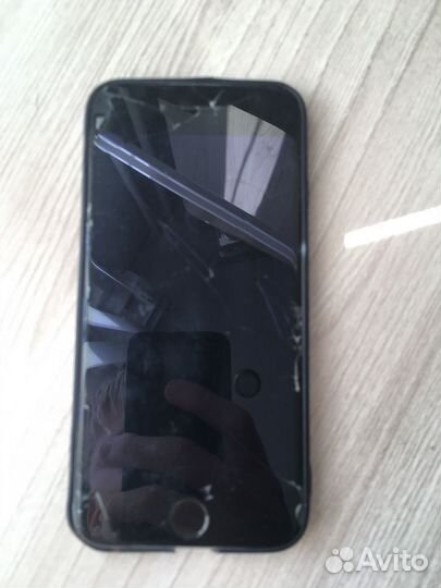 iPhone 6S, 16 ГБ
