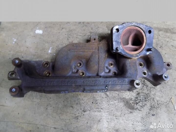 Коллектор выпускной S60 2000-2009