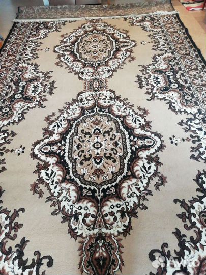 Ковёр бу 2,33*4,7