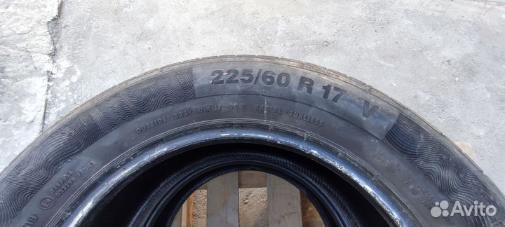 Continental ContiPremiumContact 5 225/60 R17 V