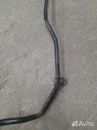 Стабилизатор задний Mercedes W210