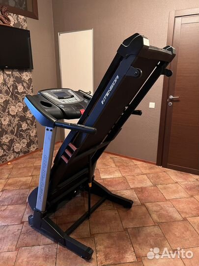 Беговая дорожка intensor t700