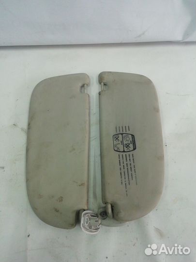 Козырек солнцезащитный Peugeot 206