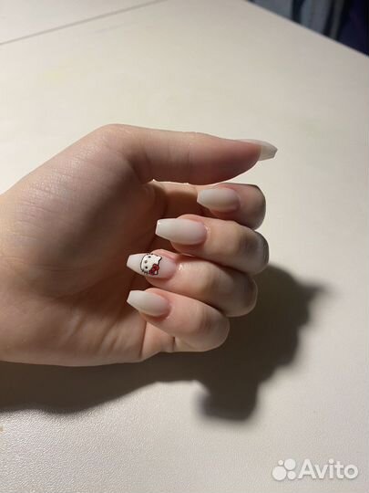 Маникюр на дому