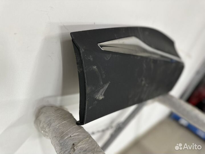 Накладка задней правой двери Рено Каптюр / Kaptur