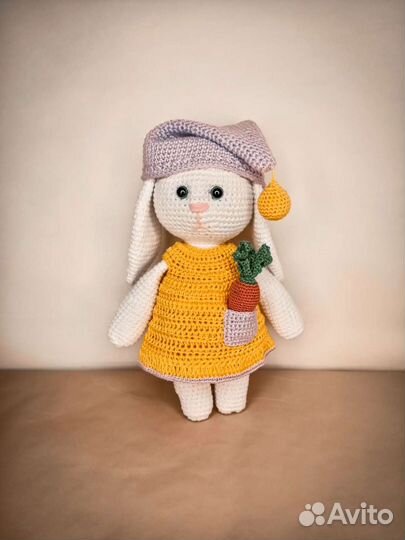 Мягкая игрушка заяц