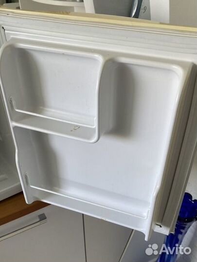 Холодильник минибар